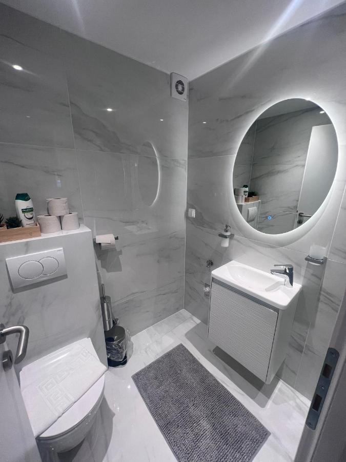 Studio Apartman Mia Загреб Екстериор снимка